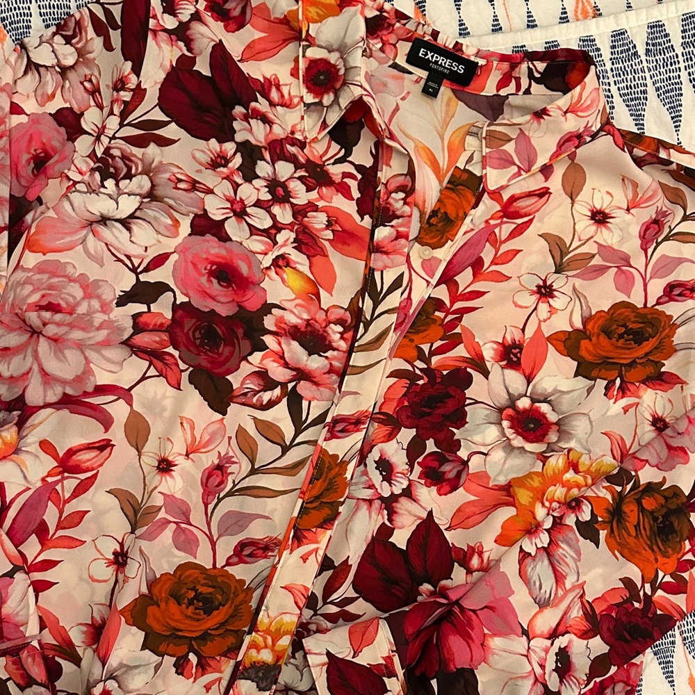 Express Multicolor Floral Top